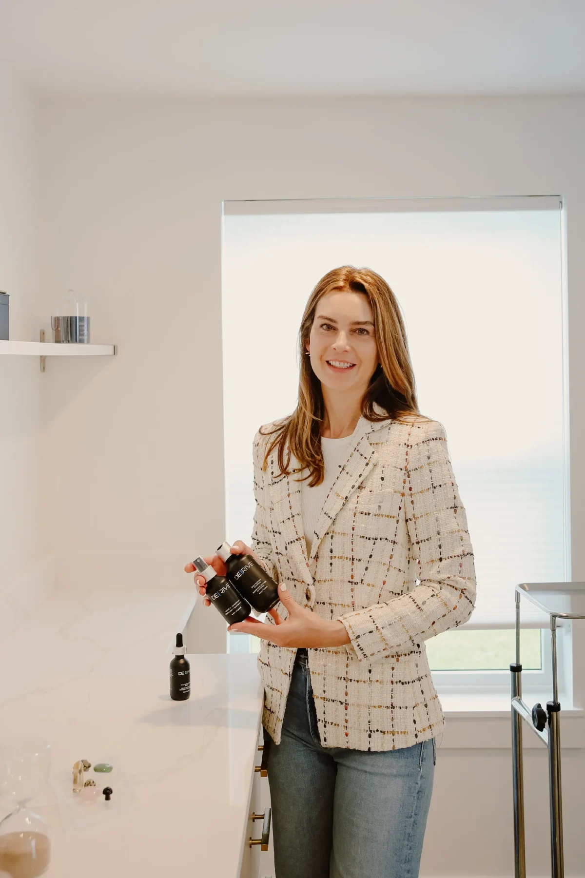 The Benefits of De|Rive Hair Restoration for Thinning Hair